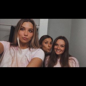 Meet your Posher, Mira